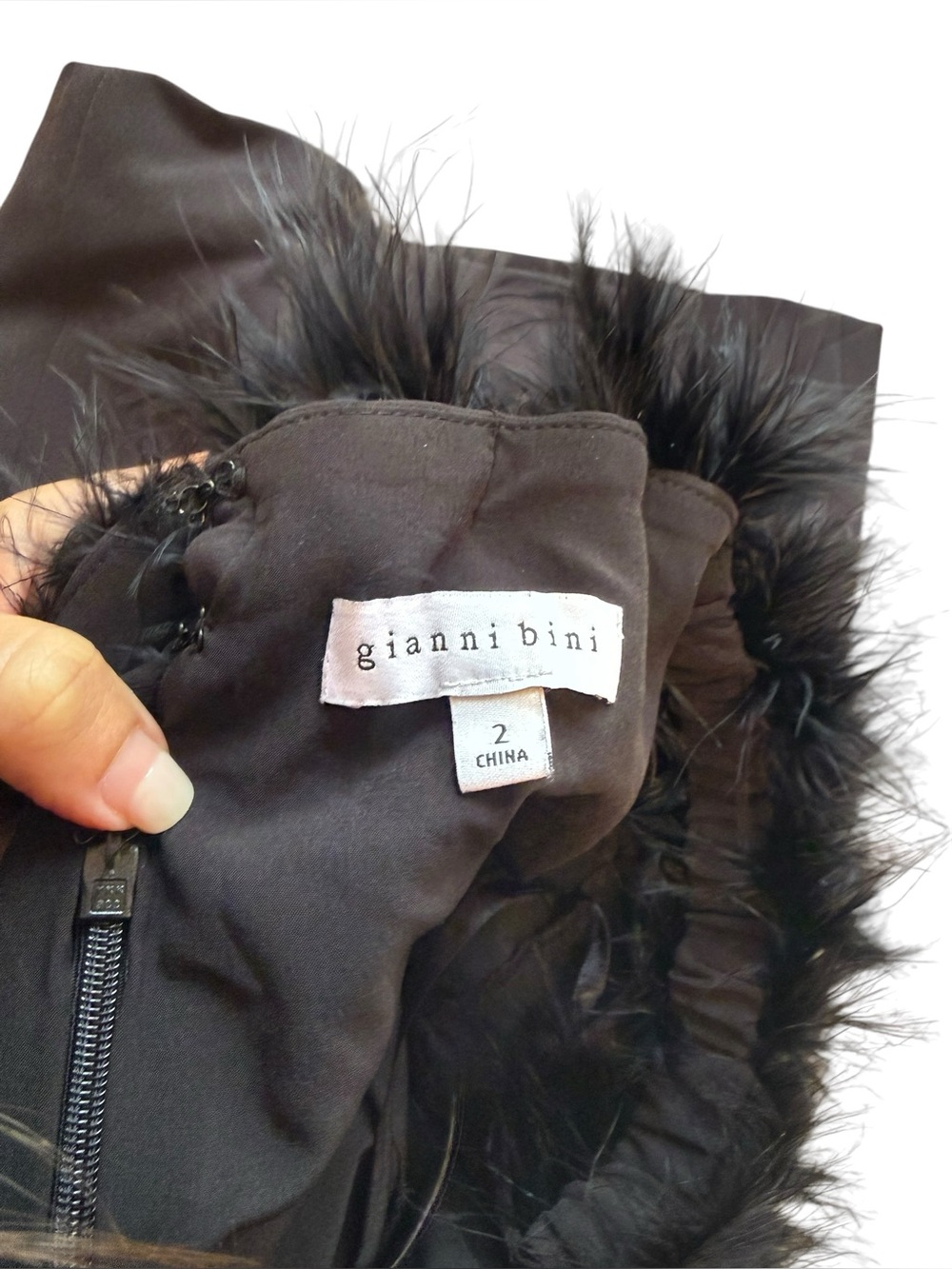 Gianni Bini Feather Off-The-Shoulder Cocktail Dress - Picture 7 of 12